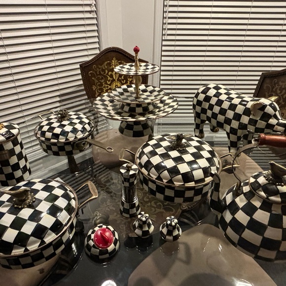 McKenzie Childs Other - Mackenzie child’s